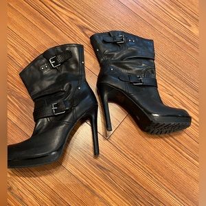 Jessica Simpson boots